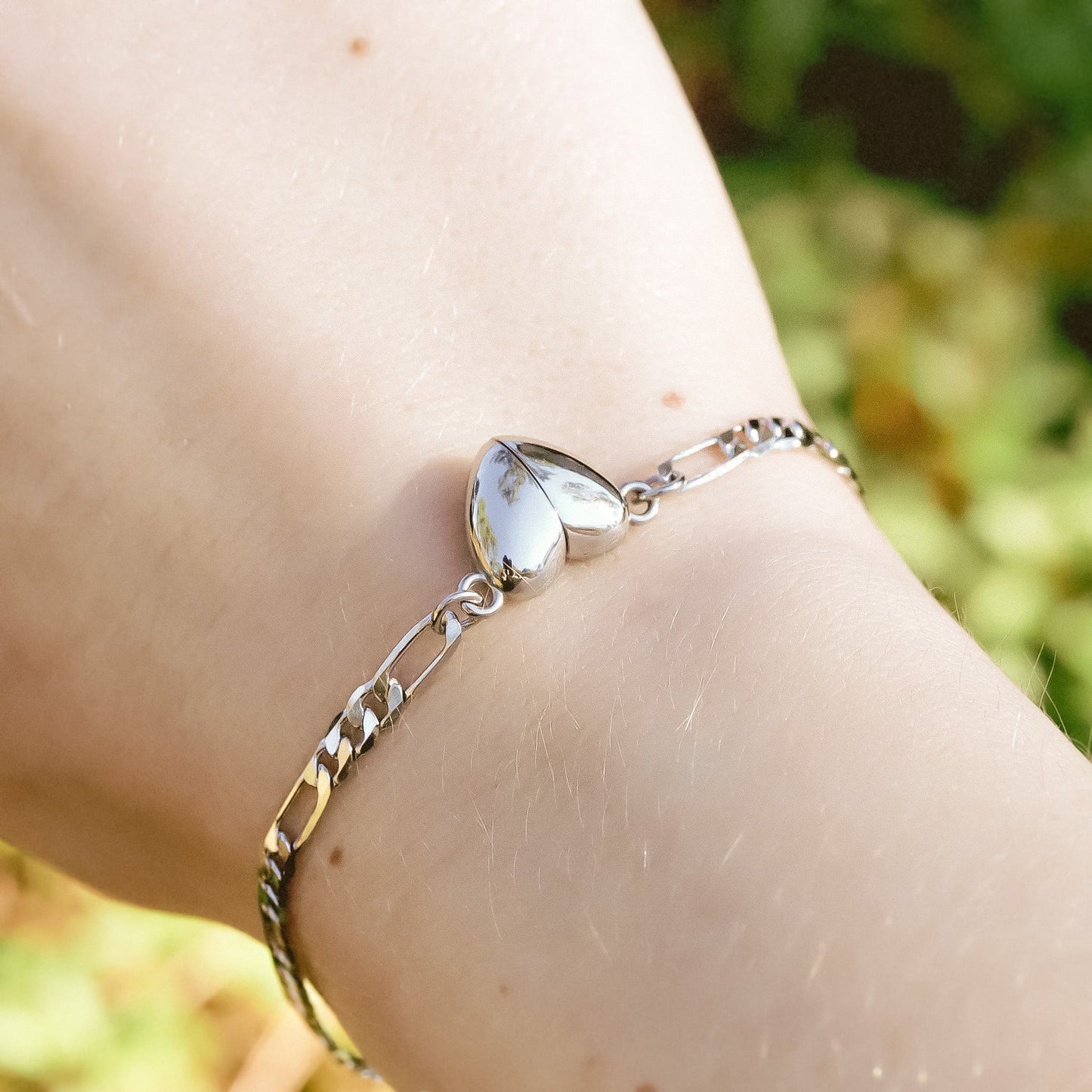 18K Gold PVD Stainless Steel Heart Magnetic Clasp / SBB0328