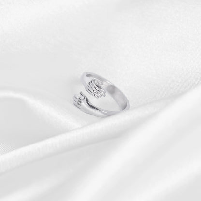 Stainless Steel Hug Ring / KSS0001