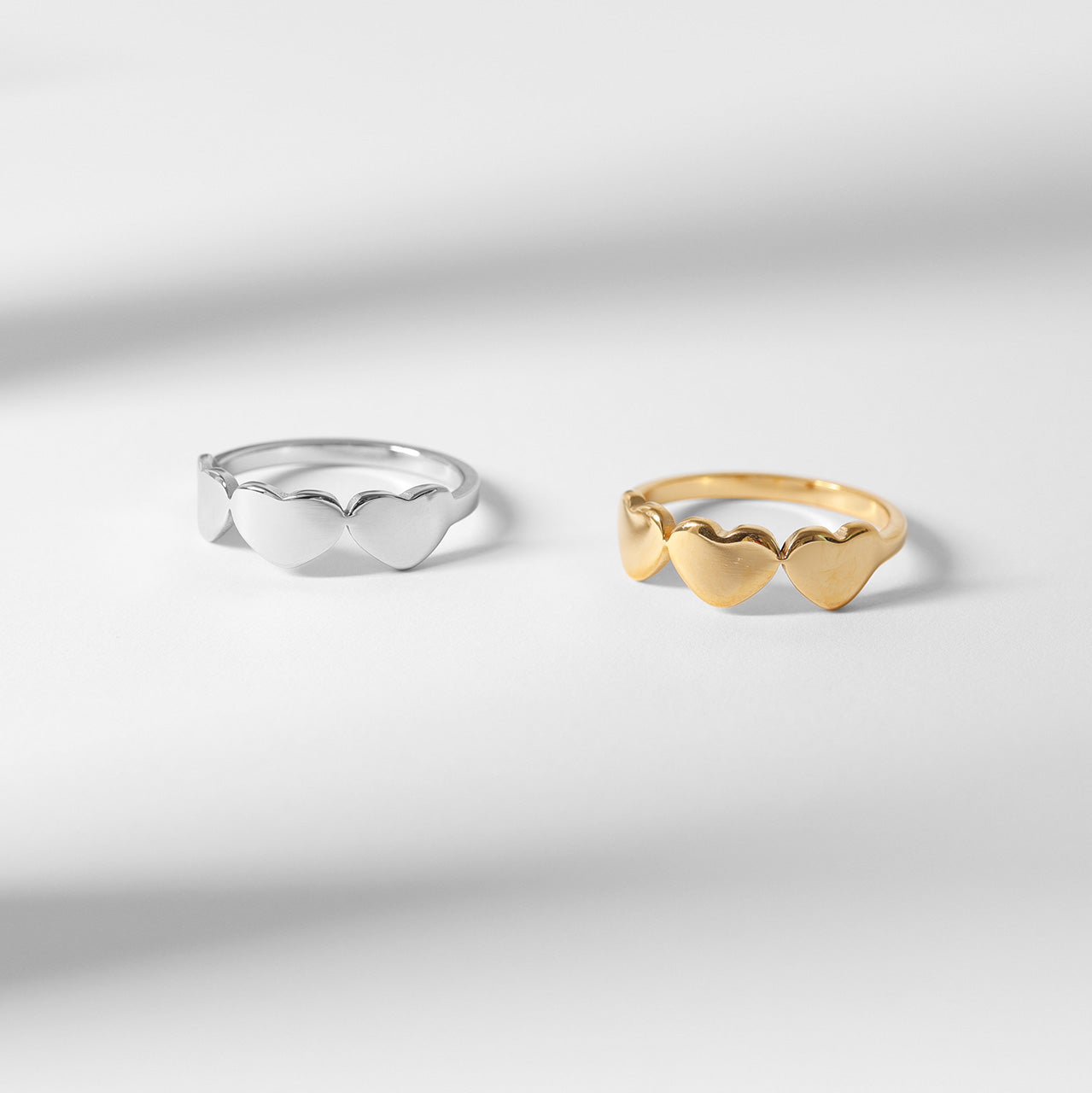 18K Gold PVD Stainless Steel Blank Engravable 3 Heart Ring / ZRJ9019